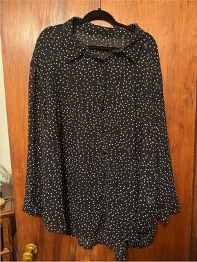 Women’s Plus Size Black Polka Dot Button-Up Blouse - Size 4X